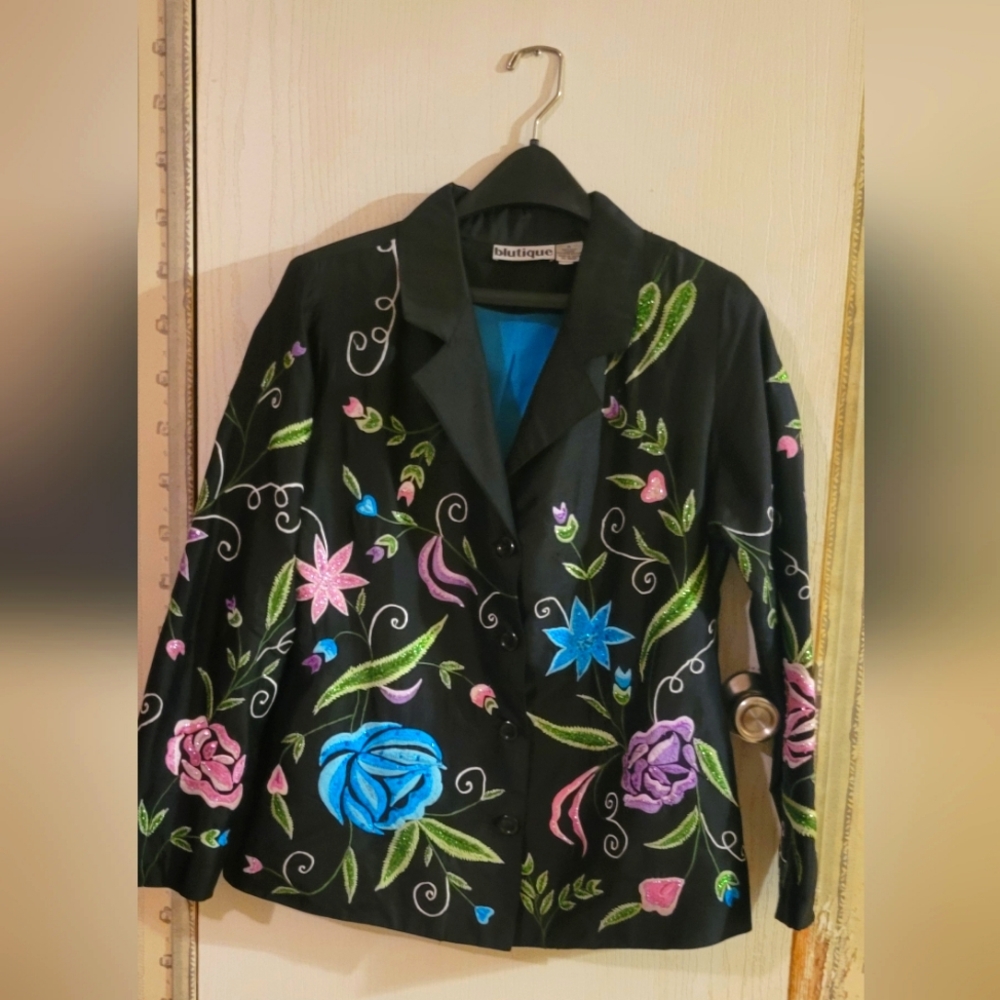Black Blutique Embroidered Jacket Size Small